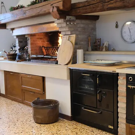 Ca' Maiolo - Con Piscina Daire