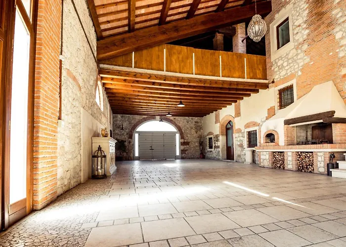 Ca' Maiolo - Con Piscina Апартаменты *